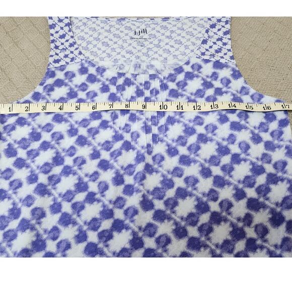 J Jill Scoop Neck Pintucked Purple and White Batik Tank Top Women's Size XS - Picture 4 of 8